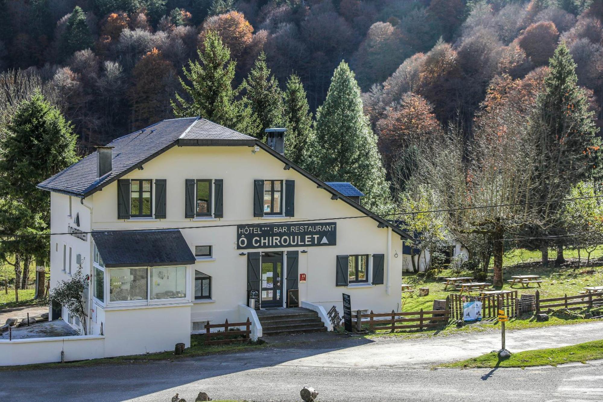 Hotel O Chiroulet Bagnères-de-Bigorre Eksteriør bilde